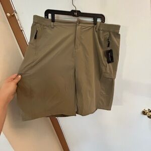 Fitstu XXXL NWT an Mens super lightweight shorts